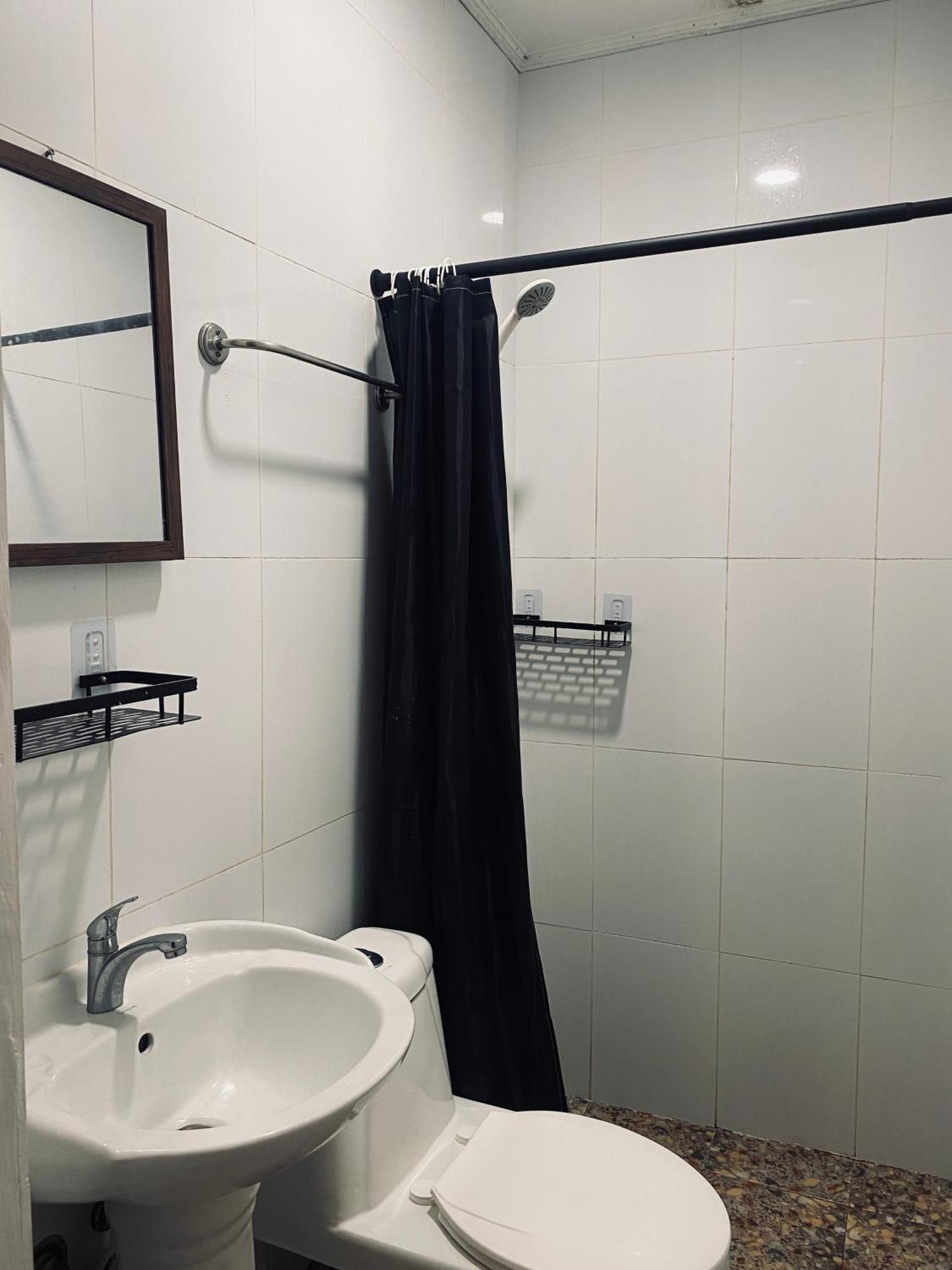 Lakayo Hillside Apartelle San Juan  Extérieur photo