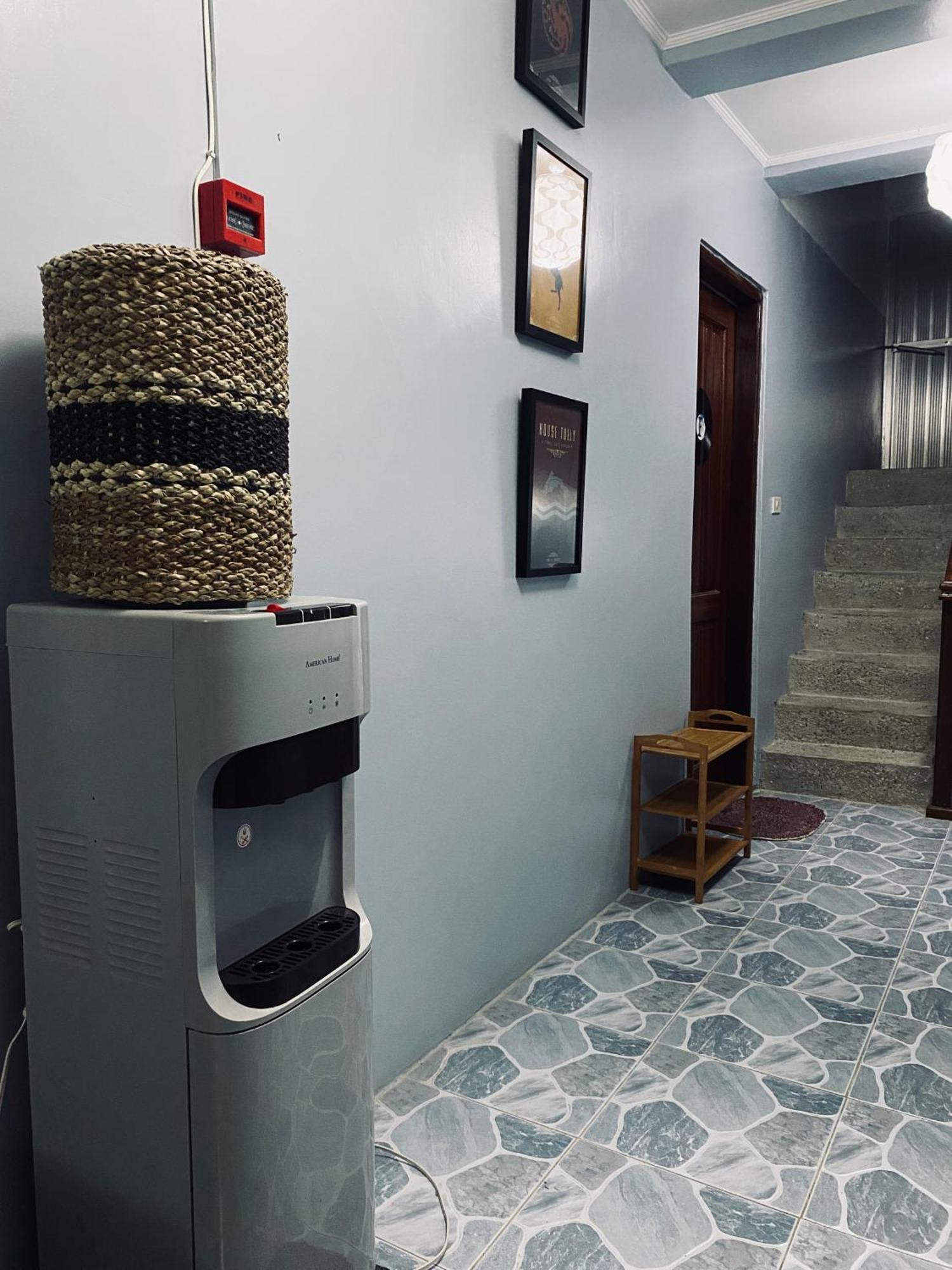 Lakayo Hillside Apartelle San Juan  Extérieur photo
