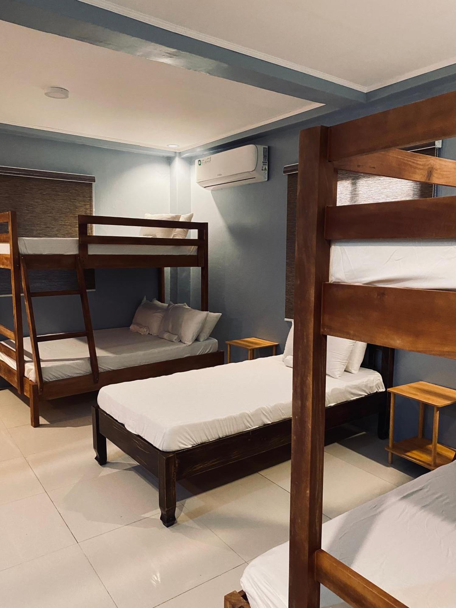 Lakayo Hillside Apartelle San Juan  Extérieur photo