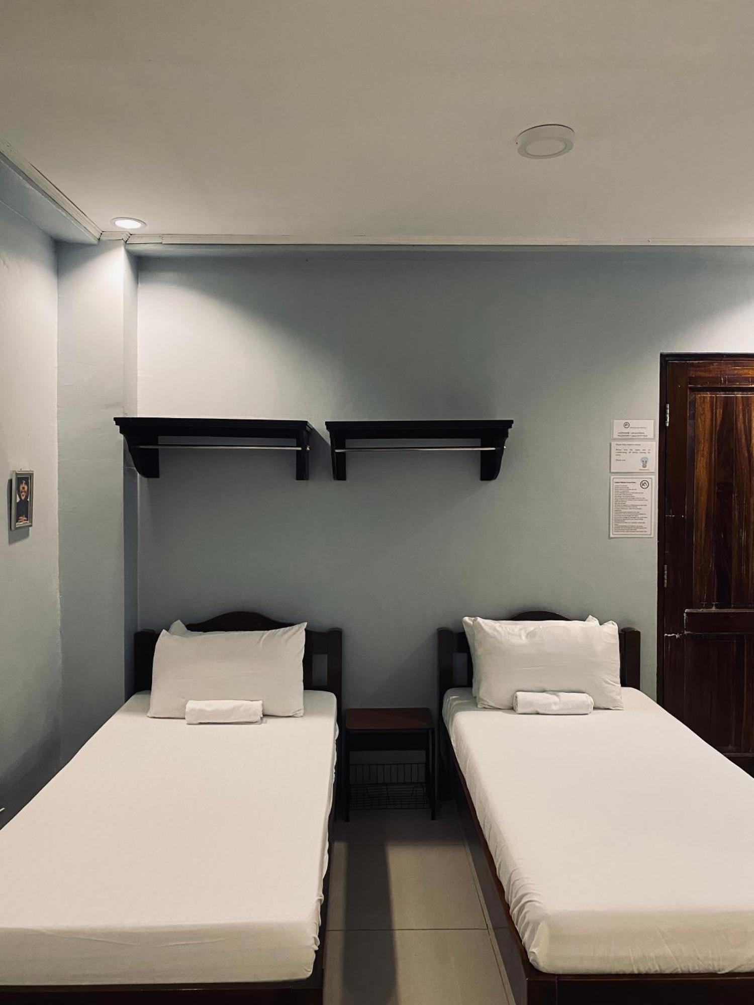 Lakayo Hillside Apartelle San Juan  Extérieur photo