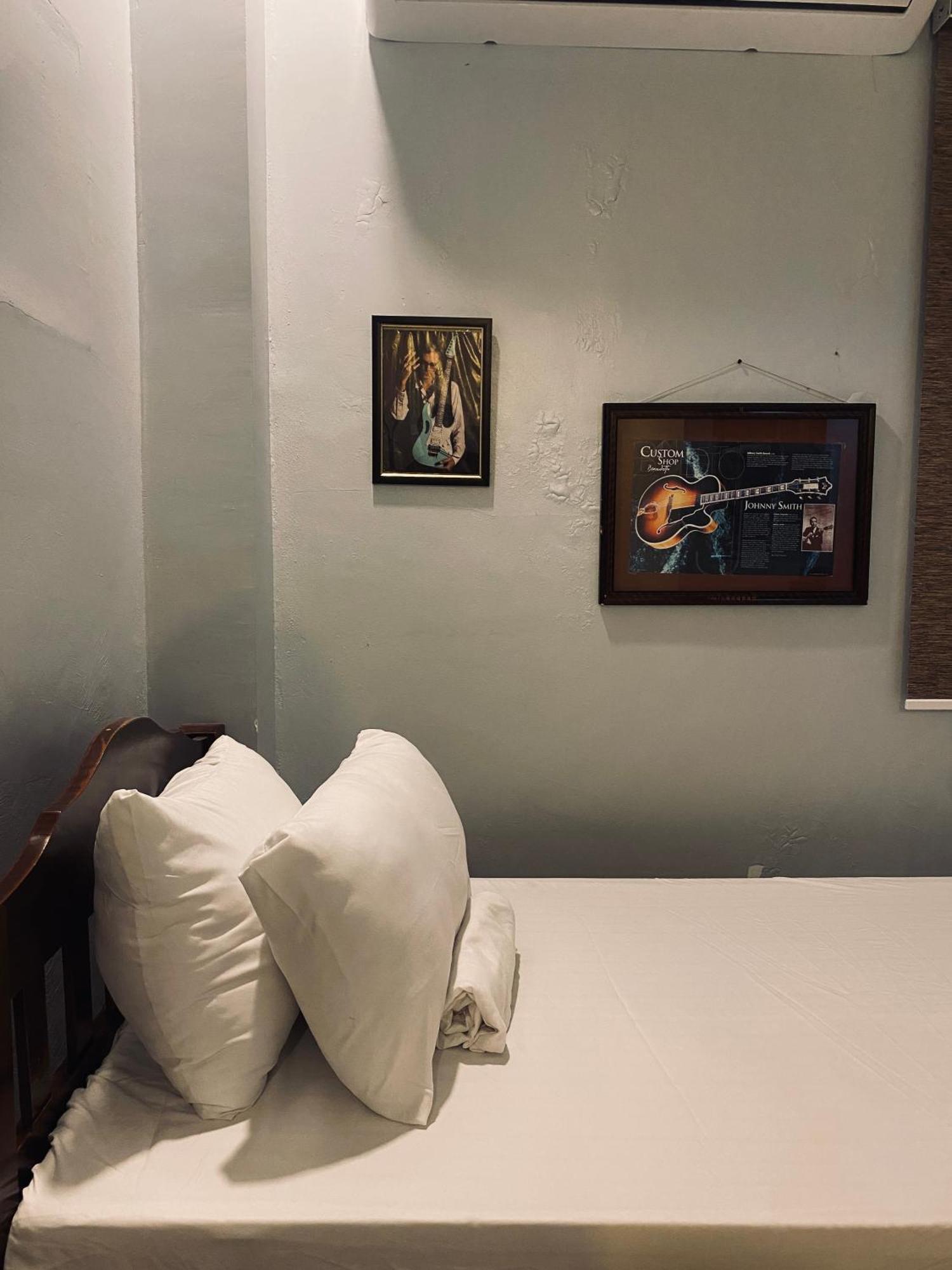 Lakayo Hillside Apartelle San Juan  Extérieur photo